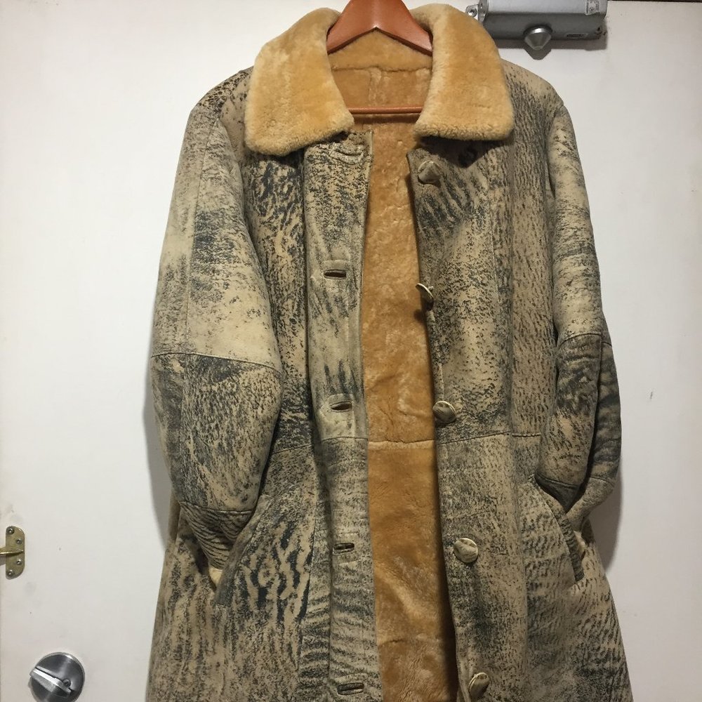 Women's Tan Leather Jacket - Picture 9 of 13